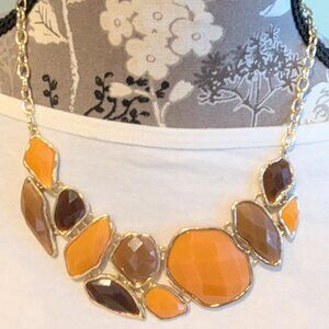 Vintage Bib Necklace Gold Tone w/ Carmel, Butterscotch/Brown Colors Gold Tone